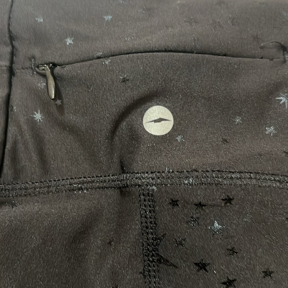 NWT - AVIA Women's Black Starry Leggings - Small - Picture 5 of 6